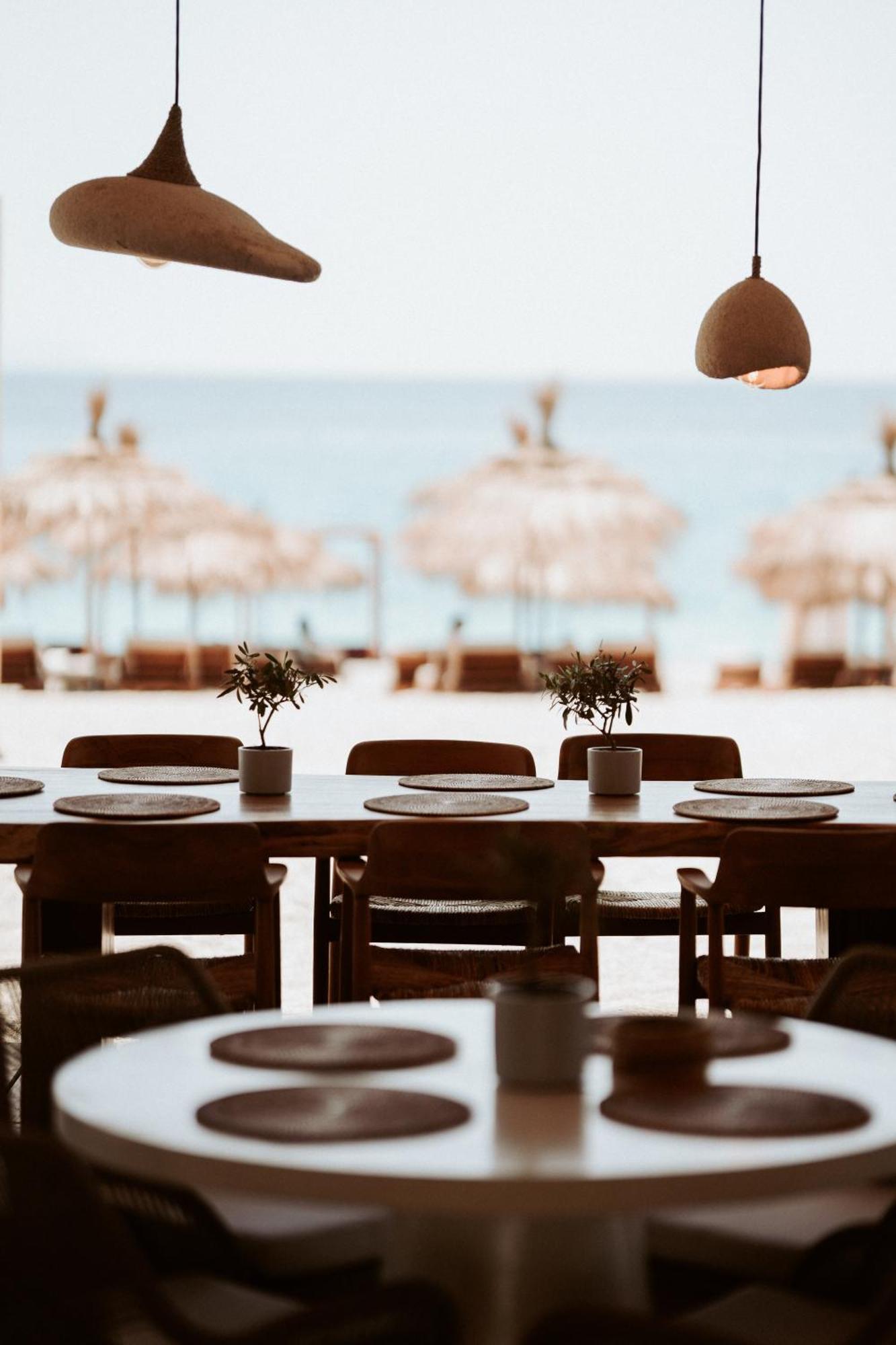 Palladium Beach Hotel- Private Beach Included Dhërmi Exterior foto